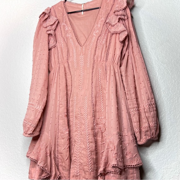 Free People Dresses & Skirts - Free People Embroidered Long Sleeve Ruffle Boho Dress
